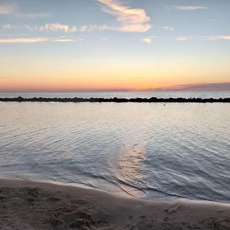 Apartament Holiday *