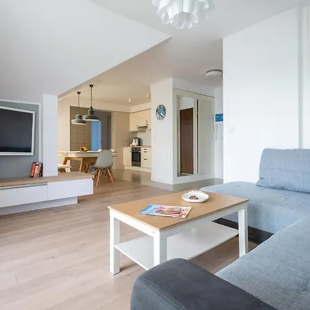 Apartament Holiday Apartment